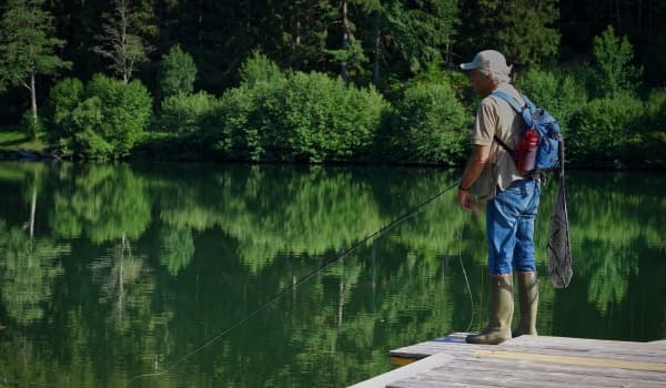 巨型鱼饵震撼登场!专为钓大鱼设计,网友惊叹:饵比鱼还壮观